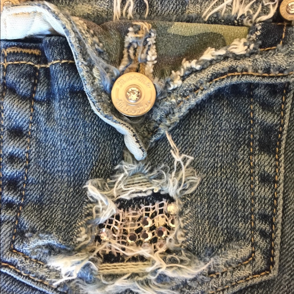 Miss Me, camo design, Size 25 - Picture 3 of 7